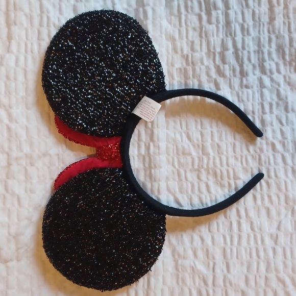 Minnie Mouse Ears Headband - Picture 2 of 2